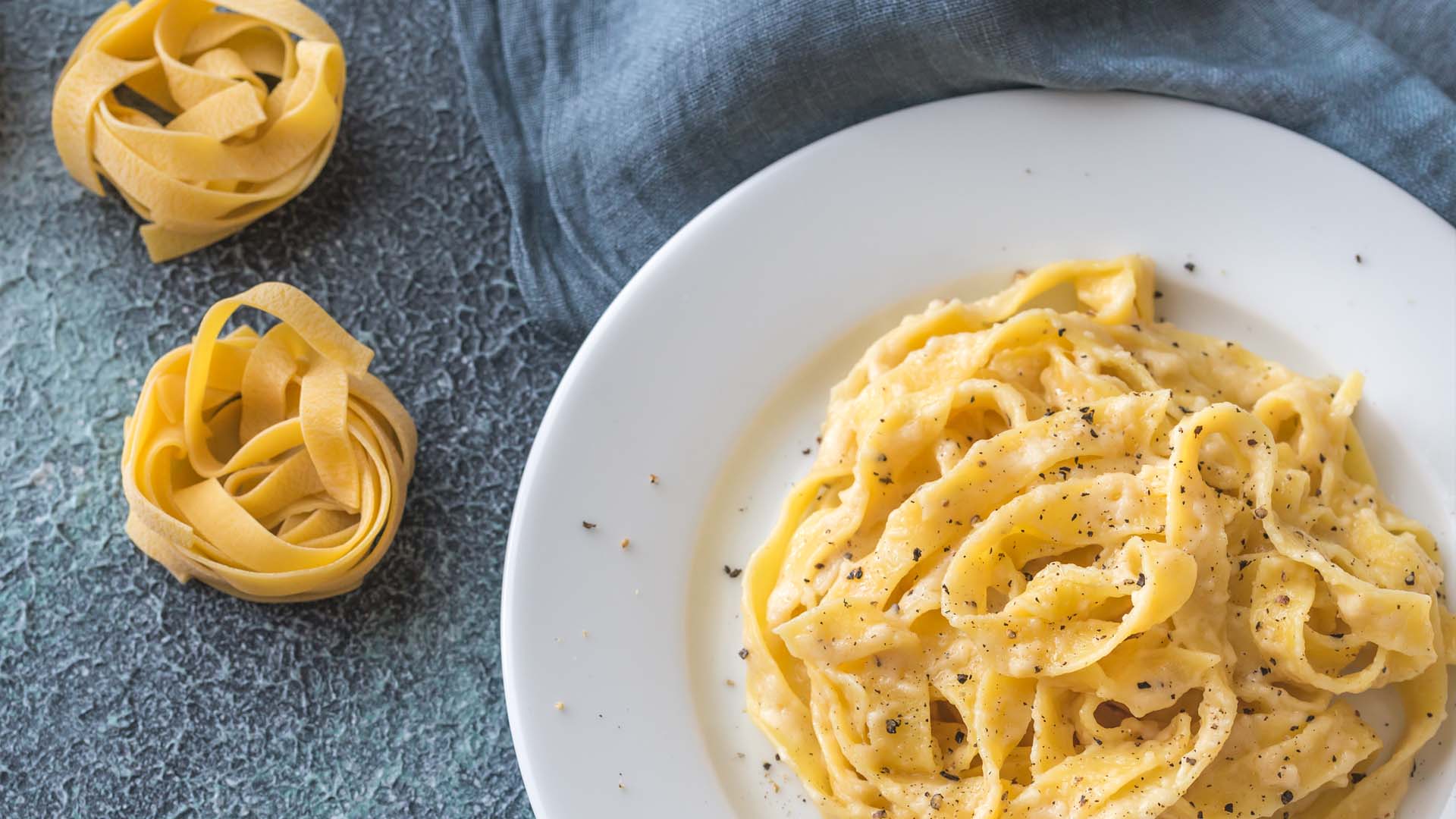 Cacio e Pepe Day: When simplicity meets Capitani Pasta Maker’s ...